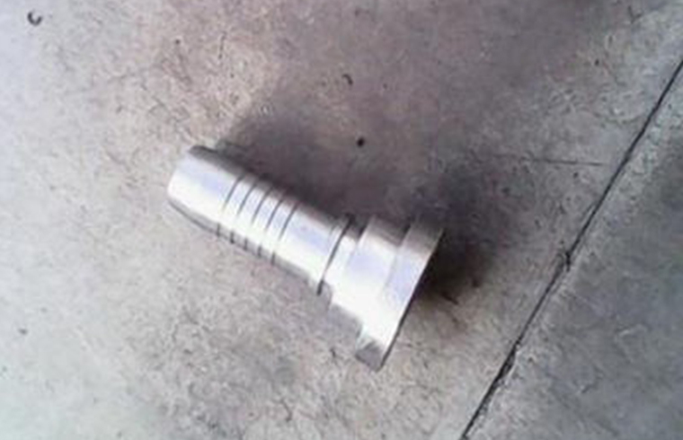 對絲接頭